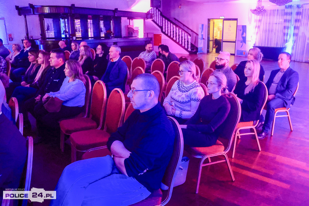 Karta Mieszkańca Gminy Police: podpisano pierwsze umowy z partnerami