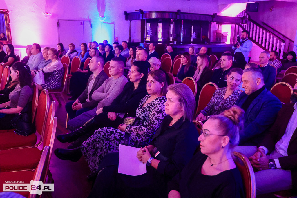 Karta Mieszkańca Gminy Police: podpisano pierwsze umowy z partnerami