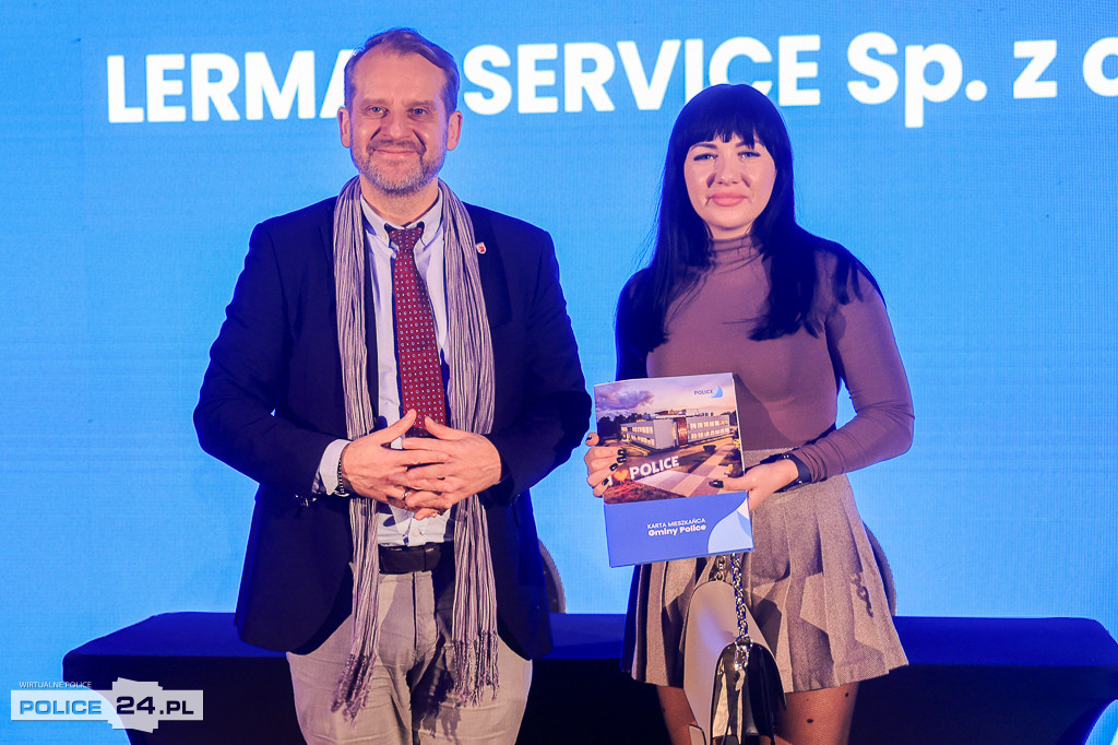 Karta Mieszkańca Gminy Police: podpisano pierwsze umowy z partnerami