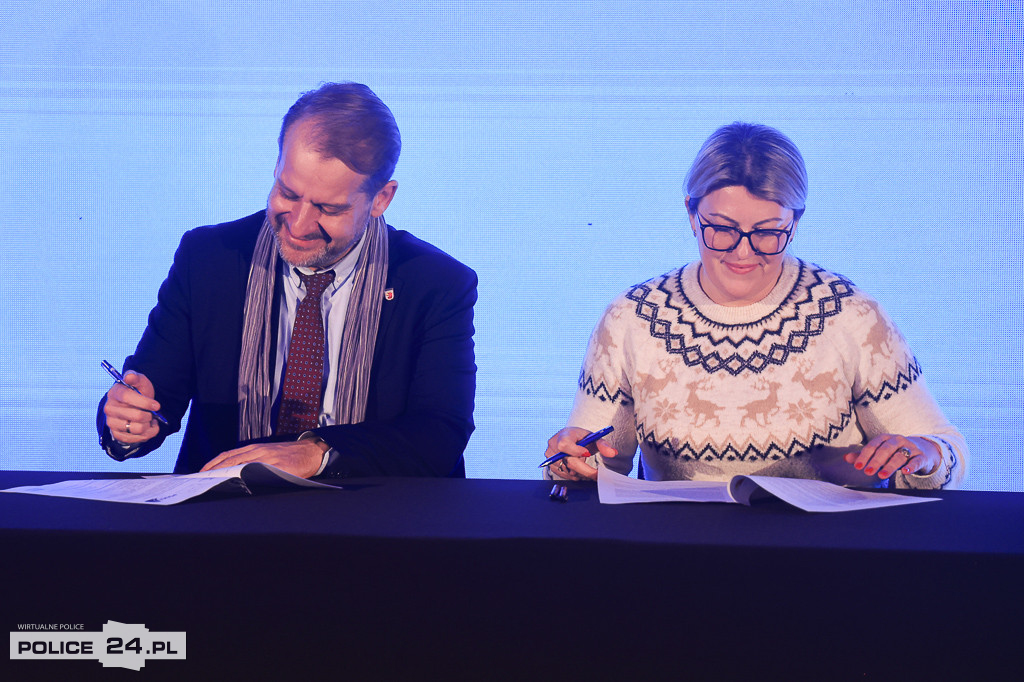 Karta Mieszkańca Gminy Police: podpisano pierwsze umowy z partnerami