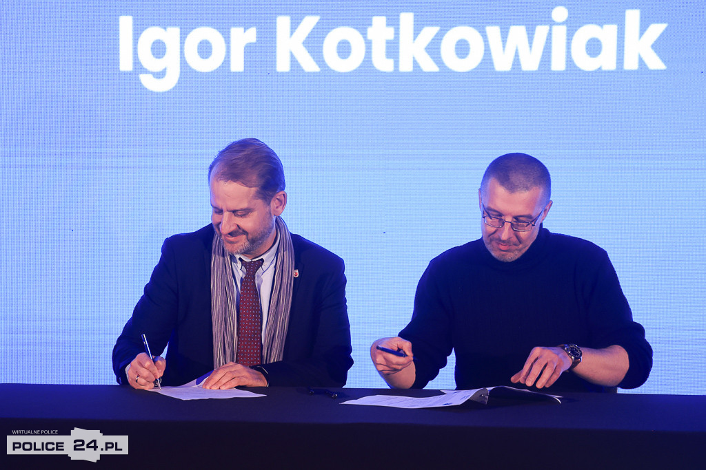 Karta Mieszkańca Gminy Police: podpisano pierwsze umowy z partnerami