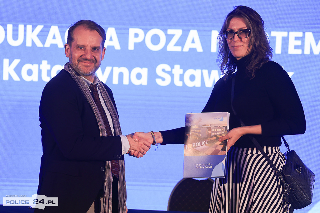 Karta Mieszkańca Gminy Police: podpisano pierwsze umowy z partnerami