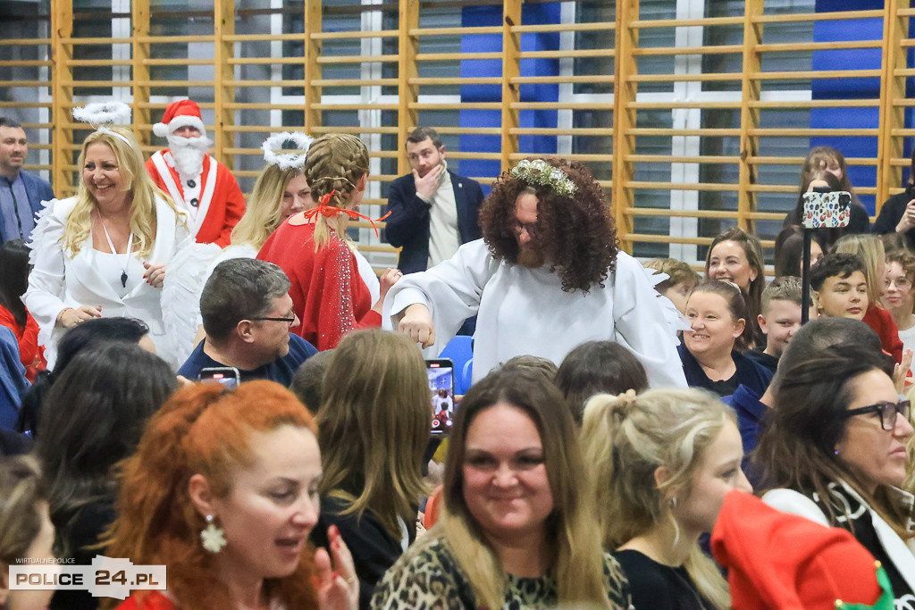Wyjątkowe jasełka w Szkole Podstawowej w Tanowie