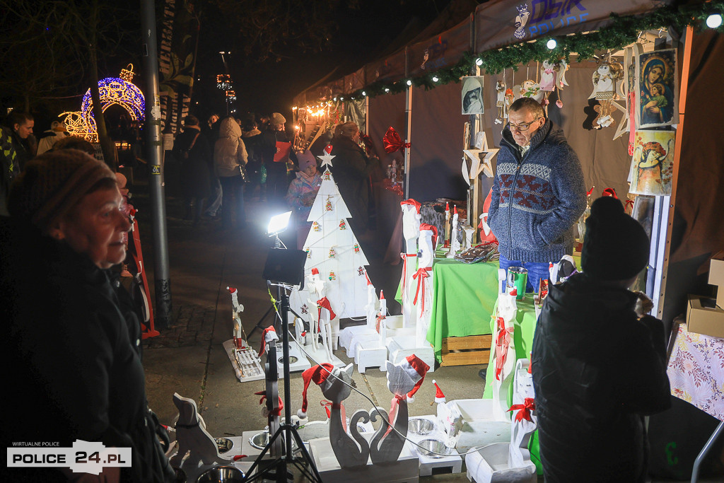 Jarmark Bożonarodzeniowy w Policach