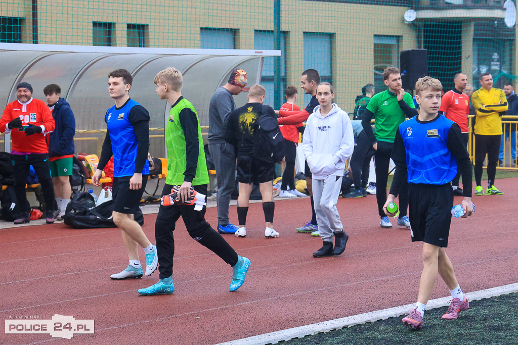 Świąteczny Turniej Charytatywny w Policach