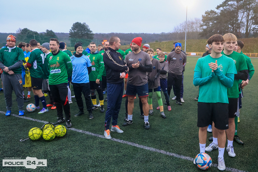 Świąteczny Turniej Charytatywny w Policach