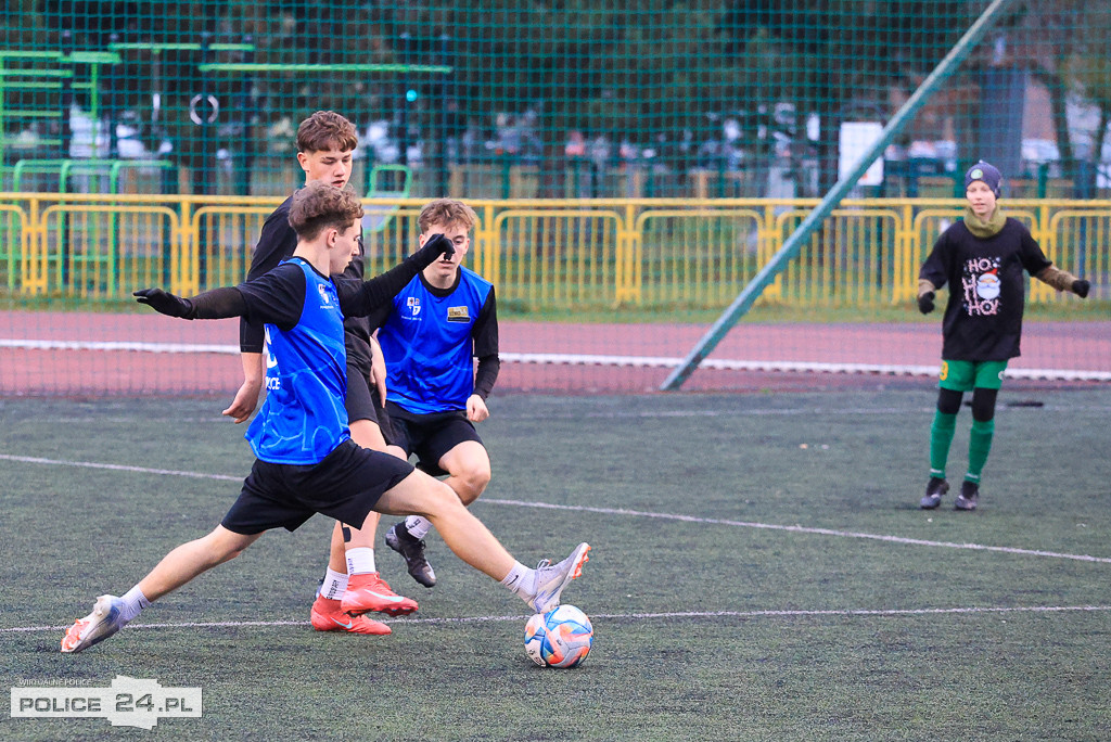 Świąteczny Turniej Charytatywny w Policach