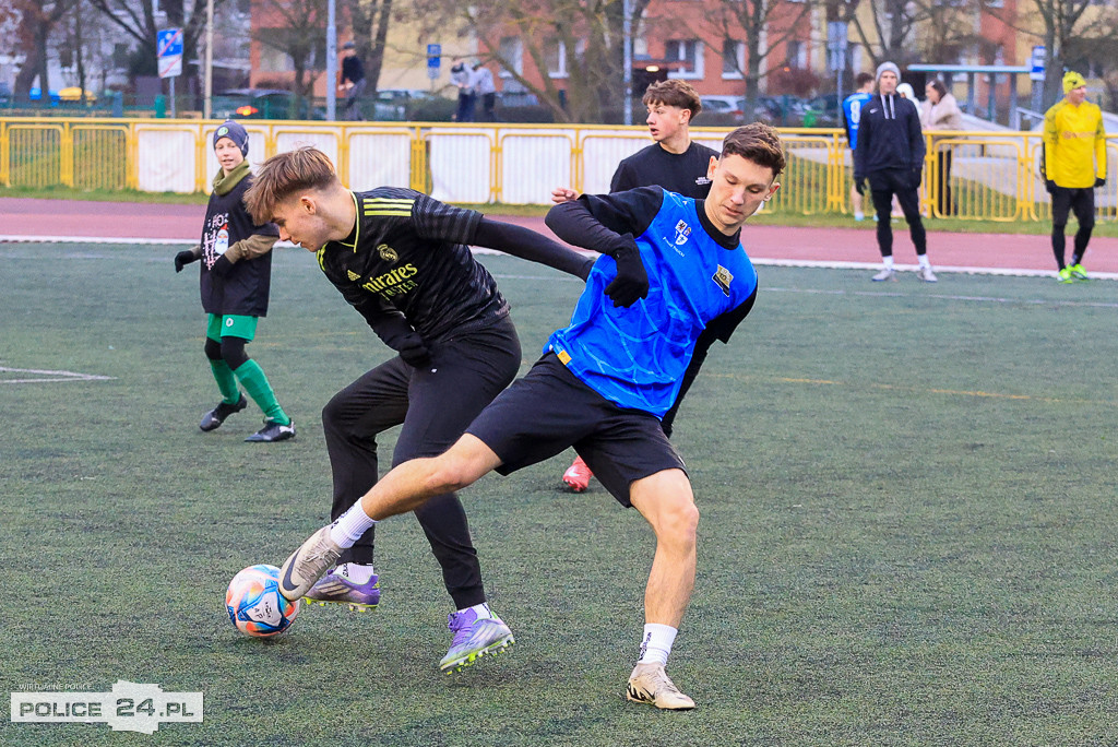 Świąteczny Turniej Charytatywny w Policach