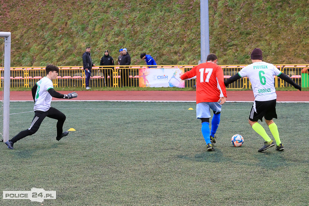 Świąteczny Turniej Charytatywny w Policach