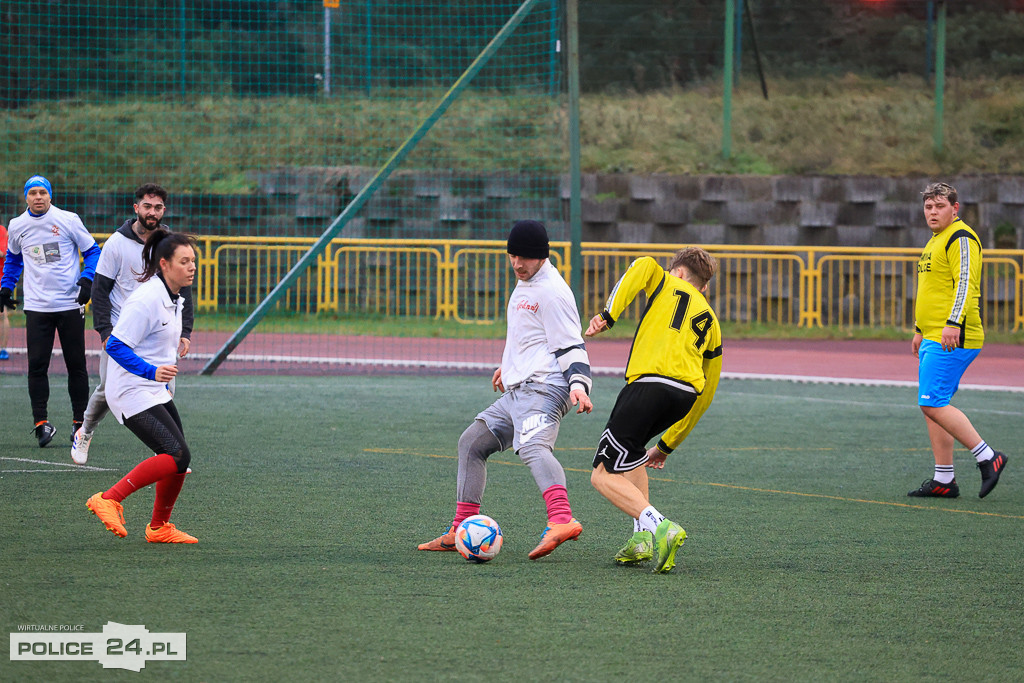 Świąteczny Turniej Charytatywny w Policach