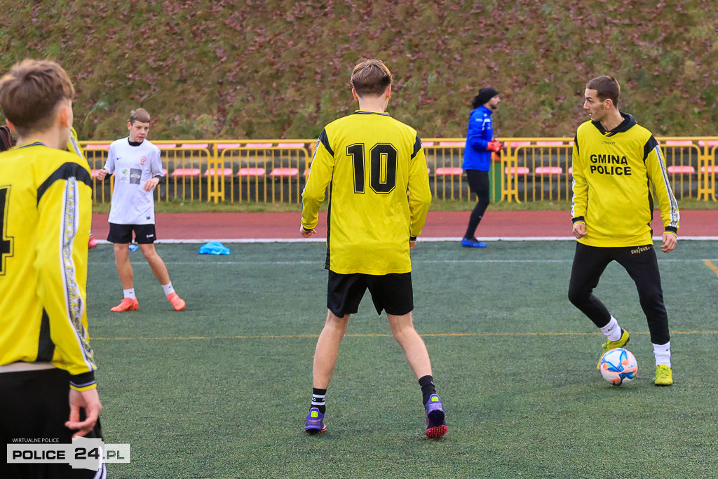 Świąteczny Turniej Charytatywny w Policach