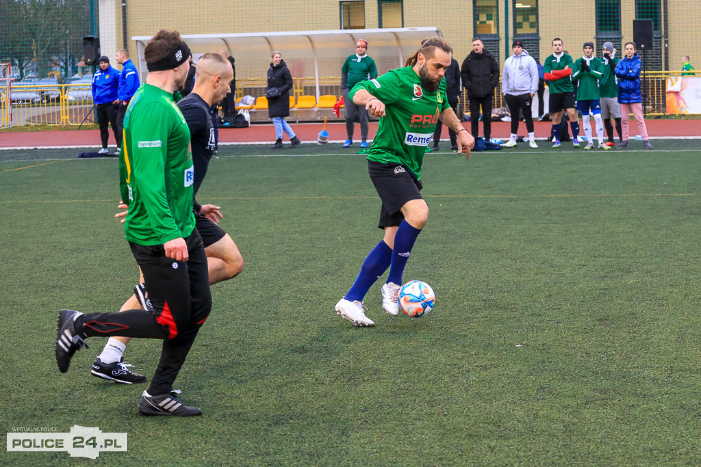 Świąteczny Turniej Charytatywny w Policach