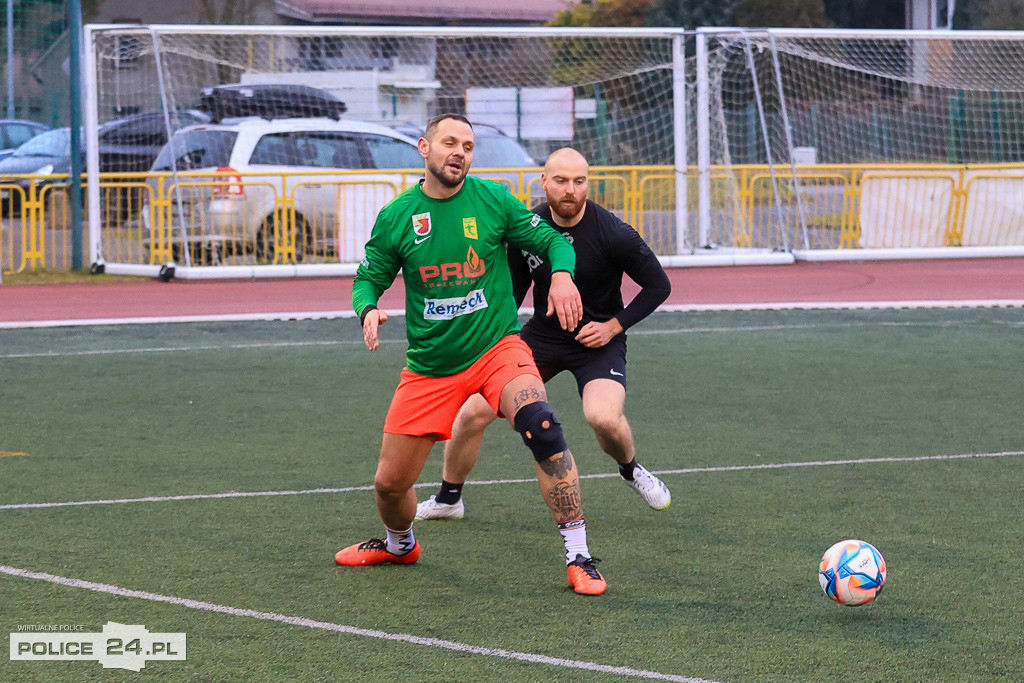 Świąteczny Turniej Charytatywny w Policach