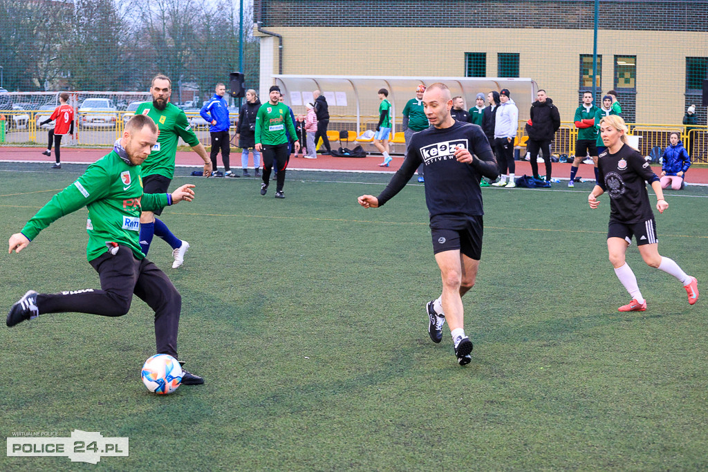 Świąteczny Turniej Charytatywny w Policach