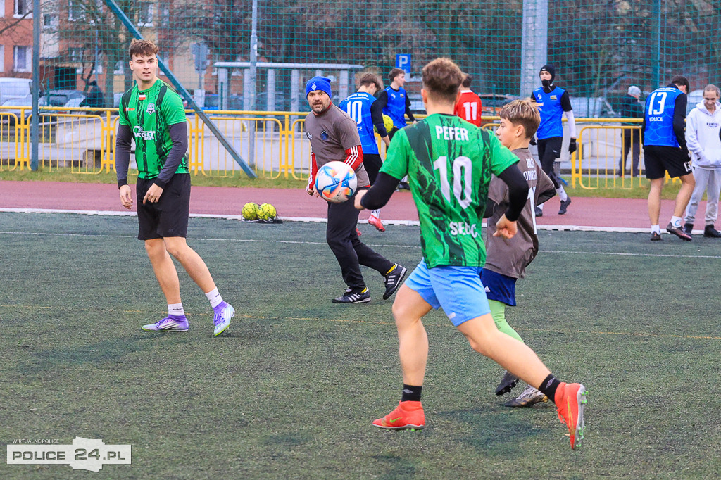 Świąteczny Turniej Charytatywny w Policach