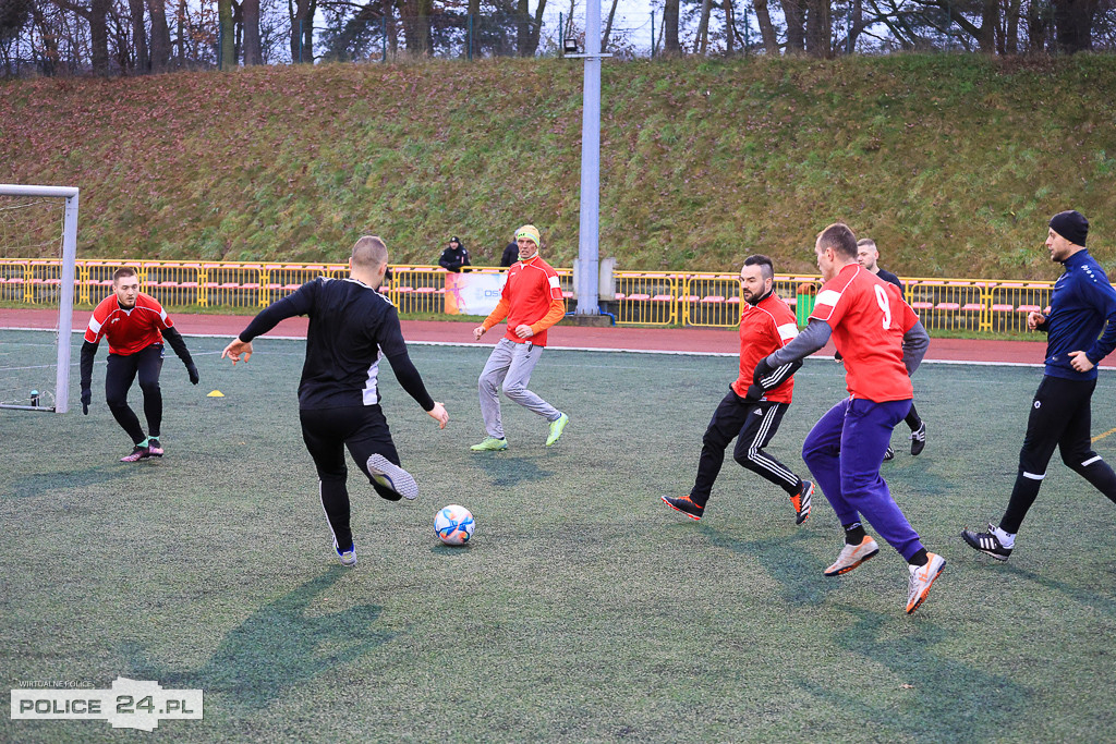 Świąteczny Turniej Charytatywny w Policach