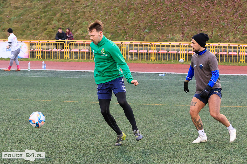 Świąteczny Turniej Charytatywny w Policach