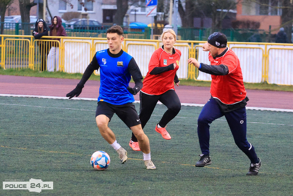 Świąteczny Turniej Charytatywny w Policach