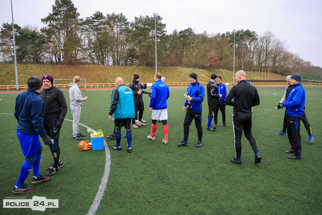 Szampan, boisko i 37 lat tradycji