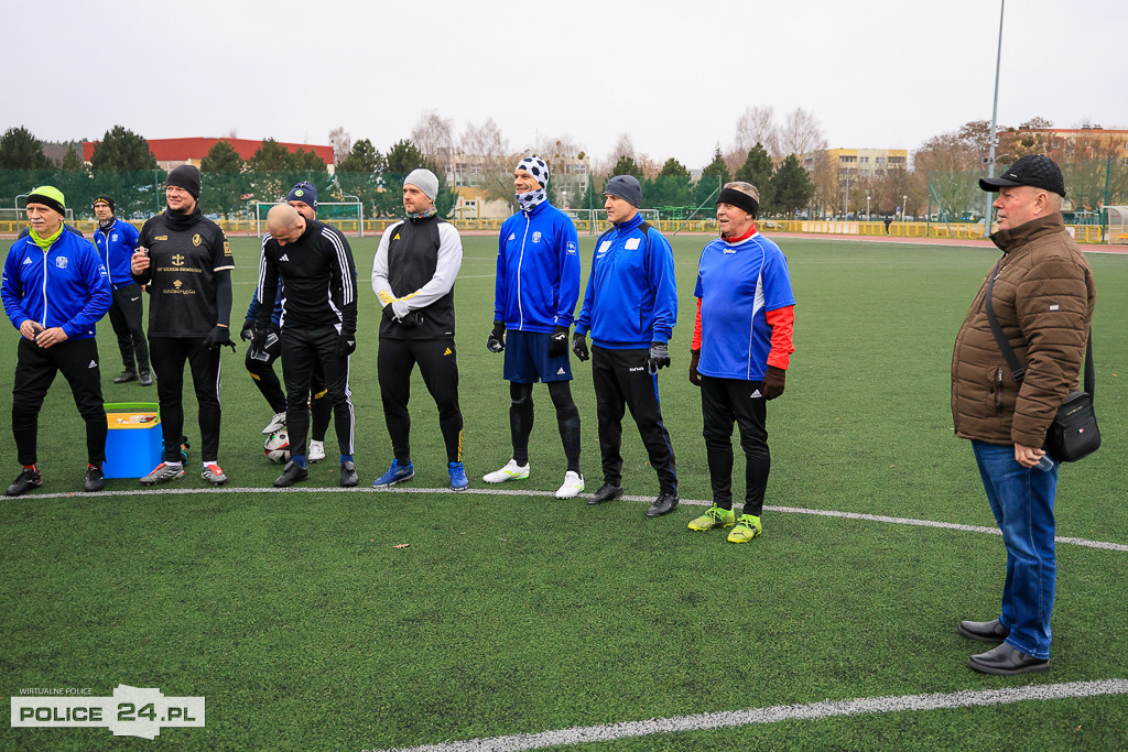 Szampan, boisko i 37 lat tradycji