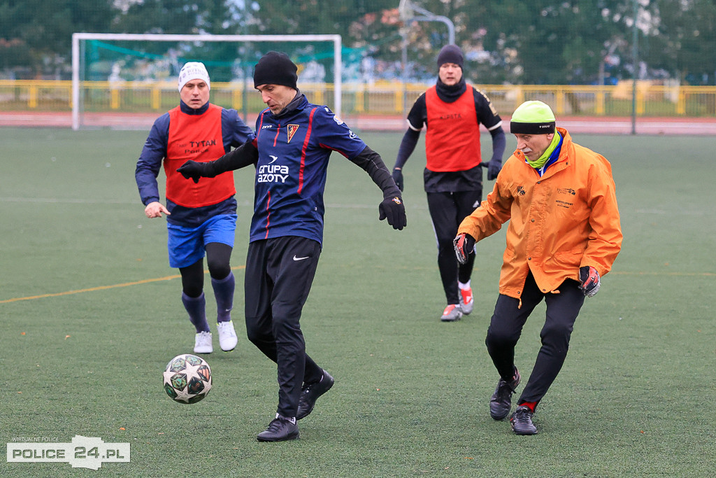 Szampan, boisko i 37 lat tradycji