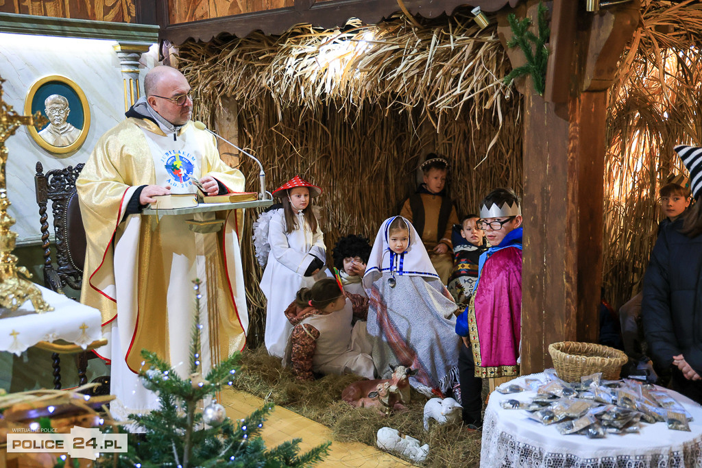 Kolędnicy w Niekłończycy. Dawna tradycja wraca