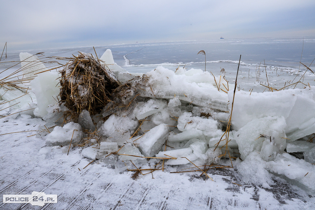 Promenada w Trzebieży poważnie uszkodzona