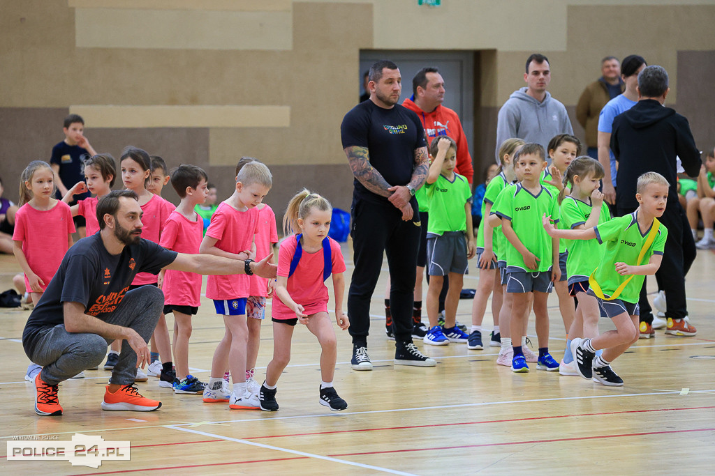 Turniej Gier i Zabaw Ruchowych o Puchar Burmistrza Polic