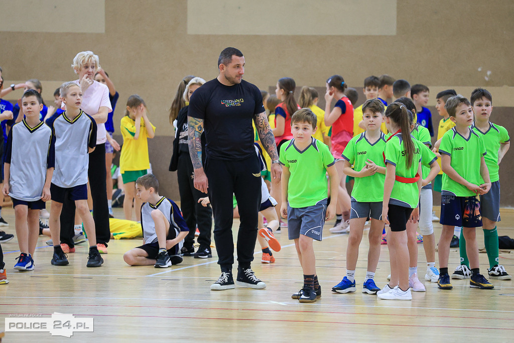 Turniej Gier i Zabaw Ruchowych o Puchar Burmistrza Polic