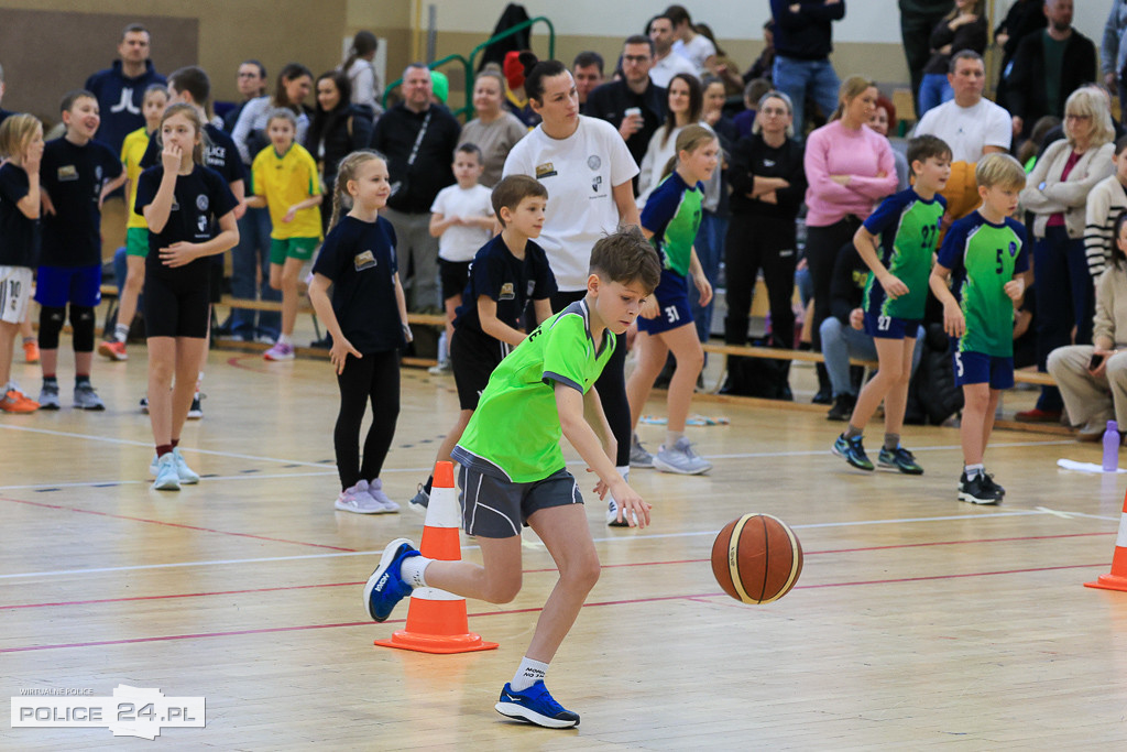 Turniej Gier i Zabaw Ruchowych o Puchar Burmistrza Polic