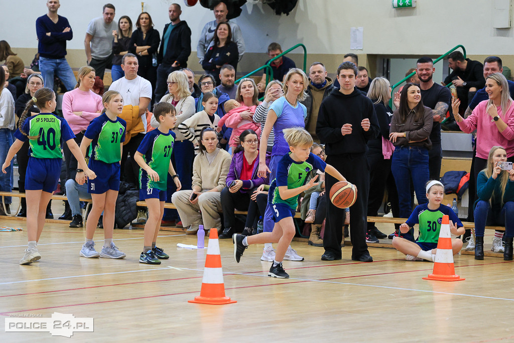 Turniej Gier i Zabaw Ruchowych o Puchar Burmistrza Polic