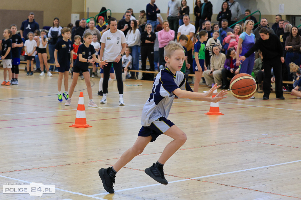 Turniej Gier i Zabaw Ruchowych o Puchar Burmistrza Polic