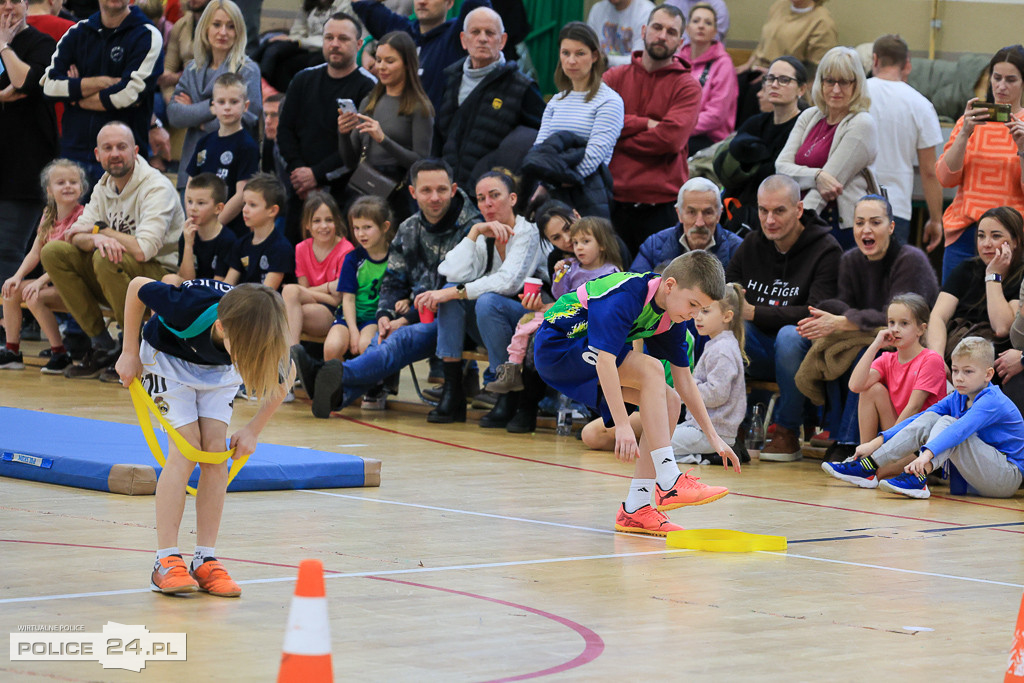 Turniej Gier i Zabaw Ruchowych o Puchar Burmistrza Polic