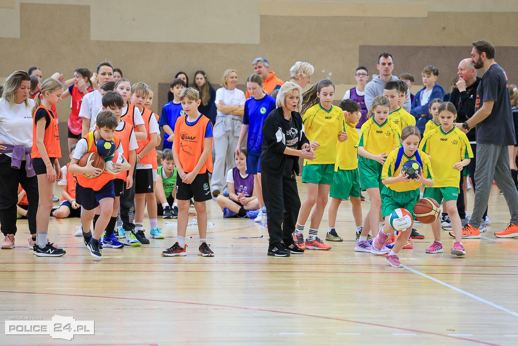 Turniej Gier i Zabaw Ruchowych o Puchar Burmistrza Polic
