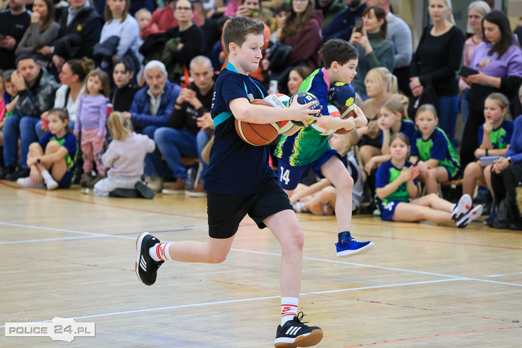 Turniej Gier i Zabaw Ruchowych o Puchar Burmistrza Polic