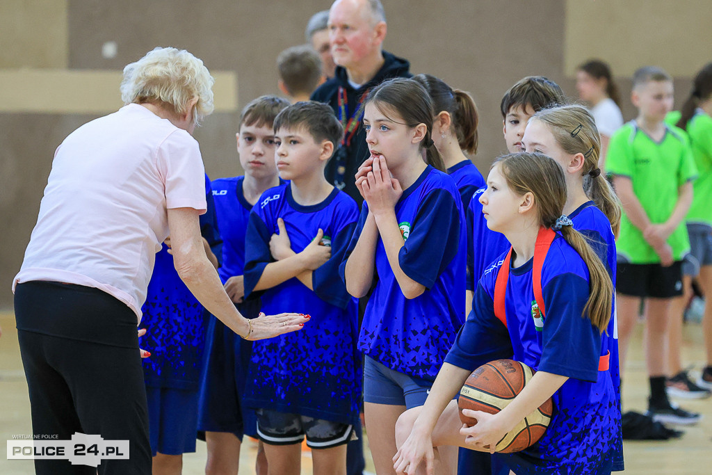 Turniej Gier i Zabaw Ruchowych o Puchar Burmistrza Polic