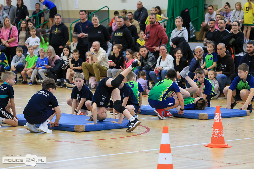 Turniej Gier i Zabaw Ruchowych o Puchar Burmistrza Polic