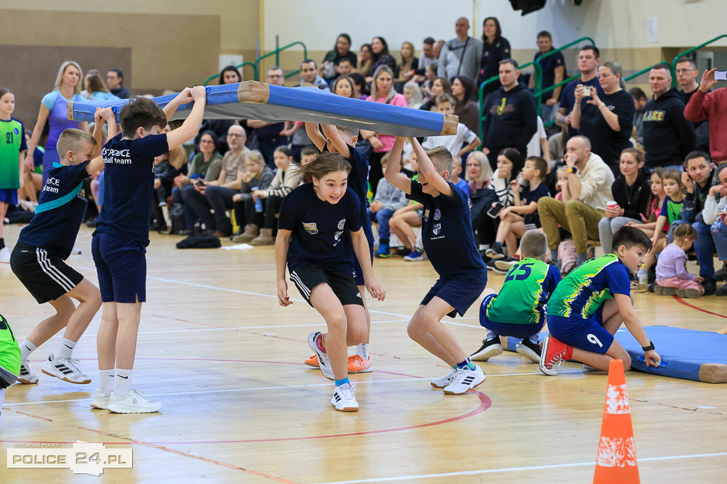 Turniej Gier i Zabaw Ruchowych o Puchar Burmistrza Polic