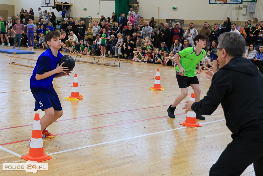 Turniej Gier i Zabaw Ruchowych o Puchar Burmistrza Polic