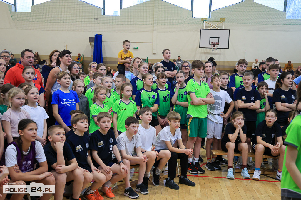 Turniej Gier i Zabaw Ruchowych o Puchar Burmistrza Polic