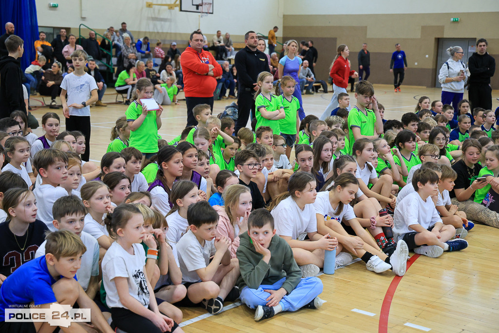 Turniej Gier i Zabaw Ruchowych o Puchar Burmistrza Polic