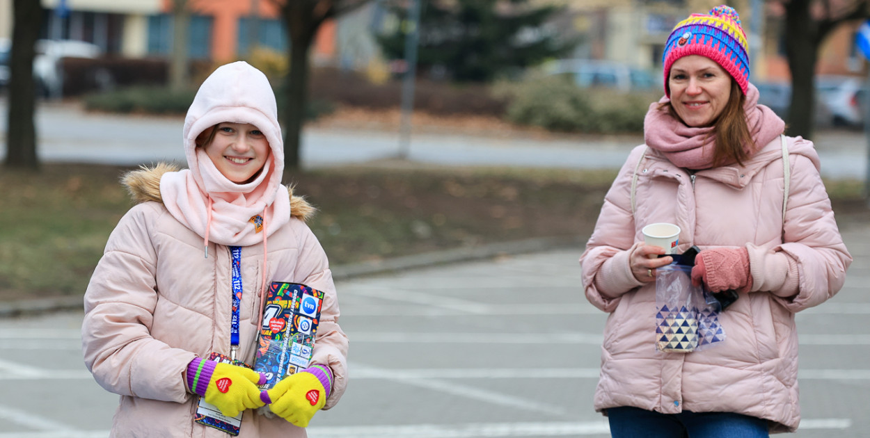 WOŚP w Policach. Wolontariusze kwestują na ulicach