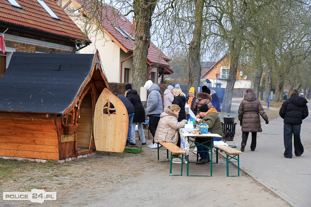 WOŚP. Burger Wiejski i zupa z „koksownika” w Niekłończycy