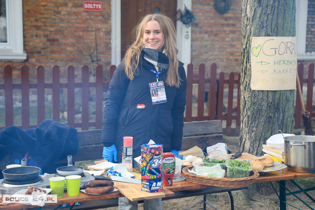 WOŚP. Burger Wiejski i zupa z „koksownika” w Niekłończycy