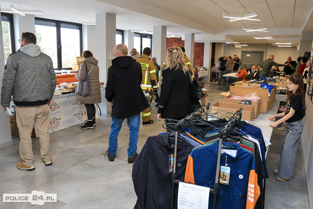 Kiermasz charytatywny w Policach
