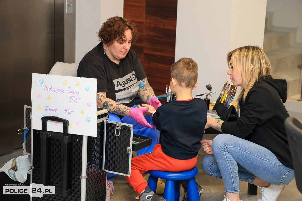 Kiermasz charytatywny w Policach