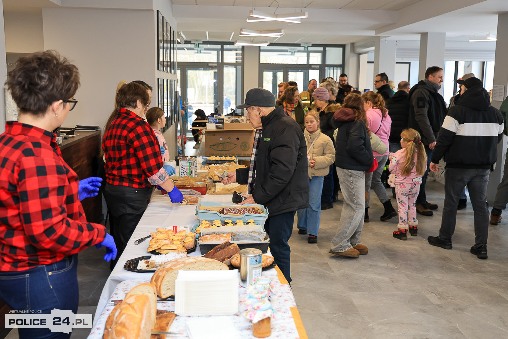 Kiermasz charytatywny w Policach