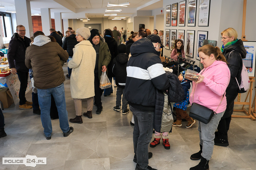 Kiermasz charytatywny w Policach