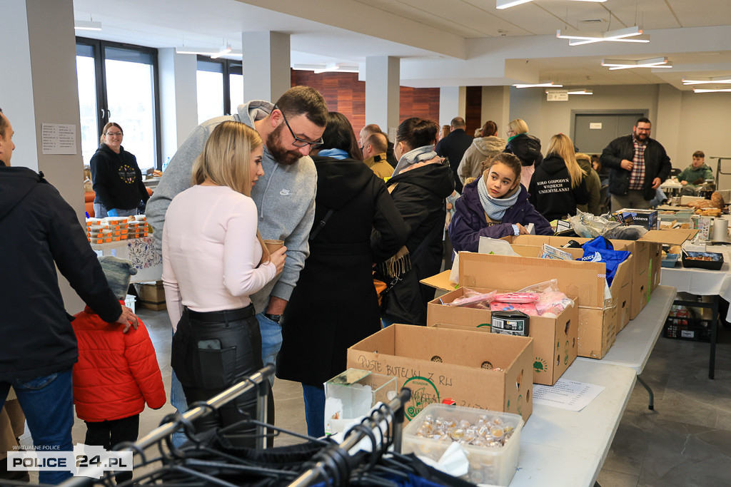 Kiermasz charytatywny w Policach