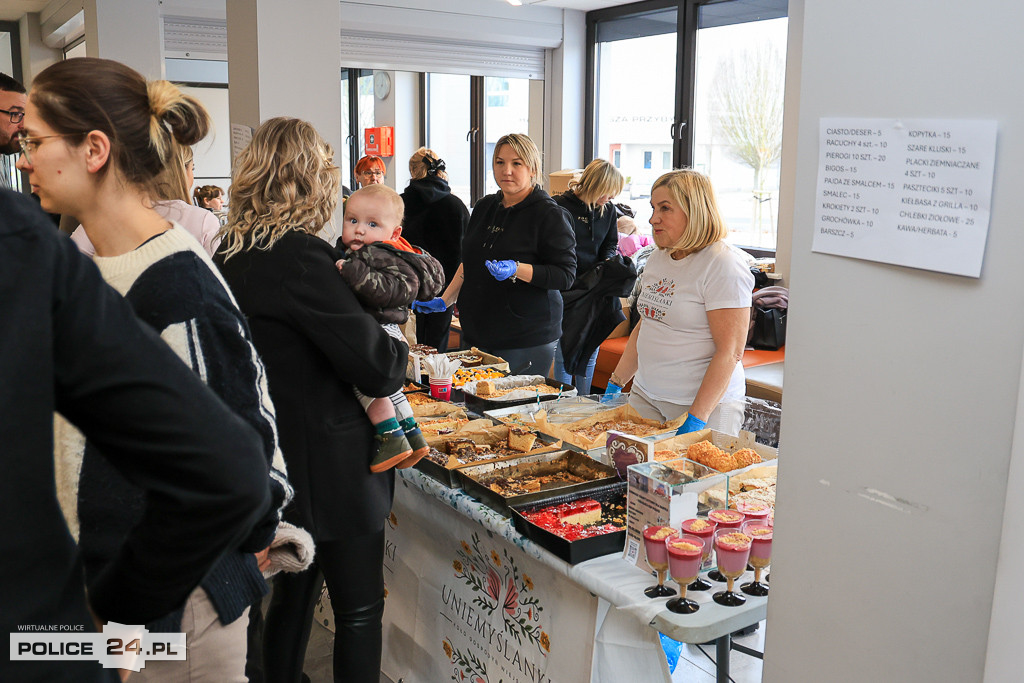 Kiermasz charytatywny w Policach